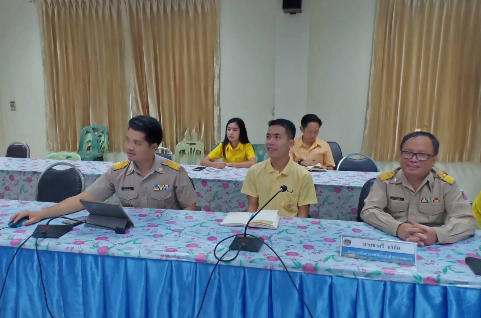 พช.หนองคาย รับชมก ารประชุมผู้บริหารกรมการพัฒนาชุมชน เพื่อหารือข้อราชการประจำสัปดาห์ (Morning Brief) ผ่านระบบ TV พช.