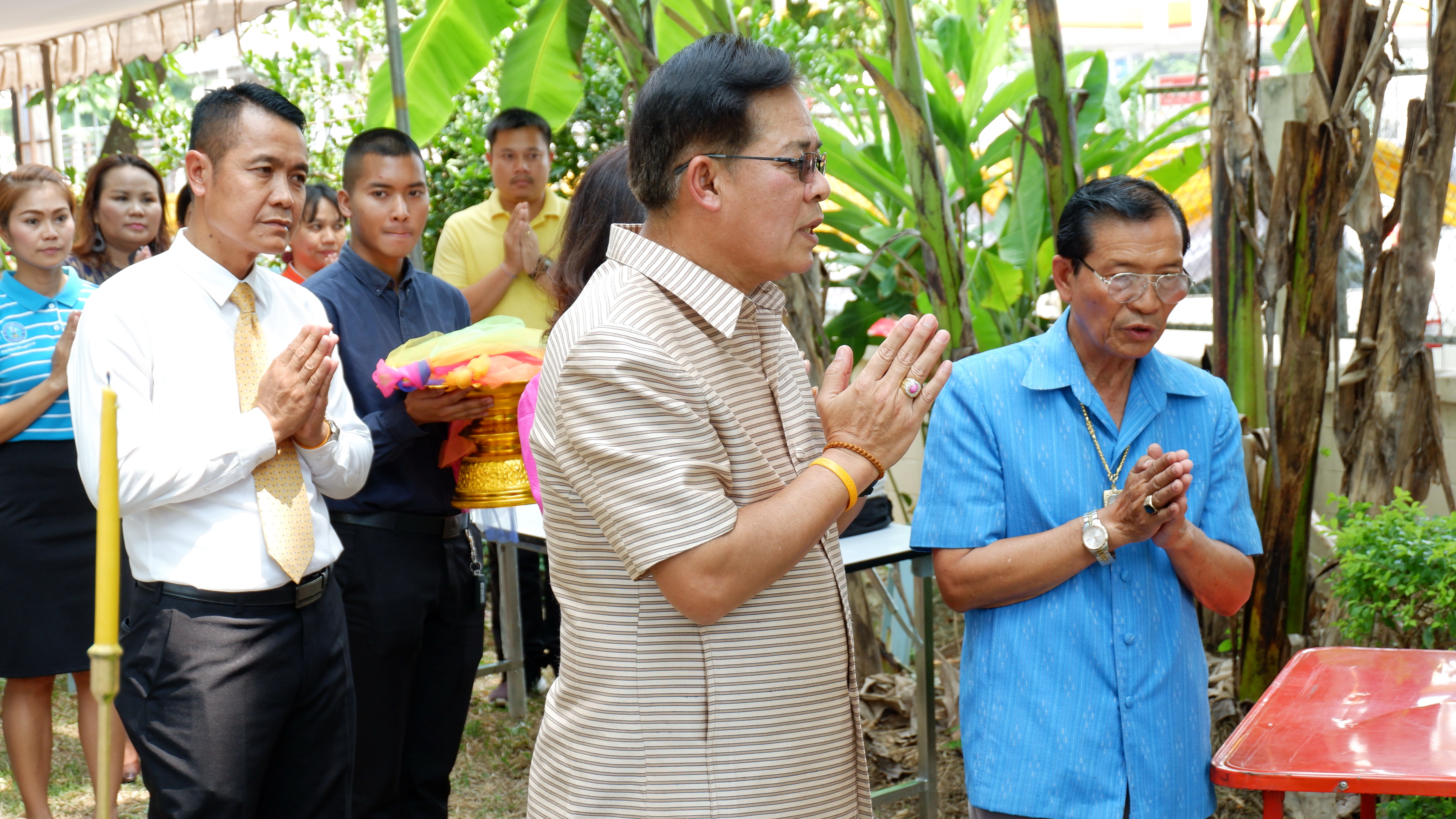 รักษาการ “พจ.หนองคาย” นำทีมงาน ร่วมต้อนรับ “รองผู้ว่าฯ หนองคายคนใหม่”