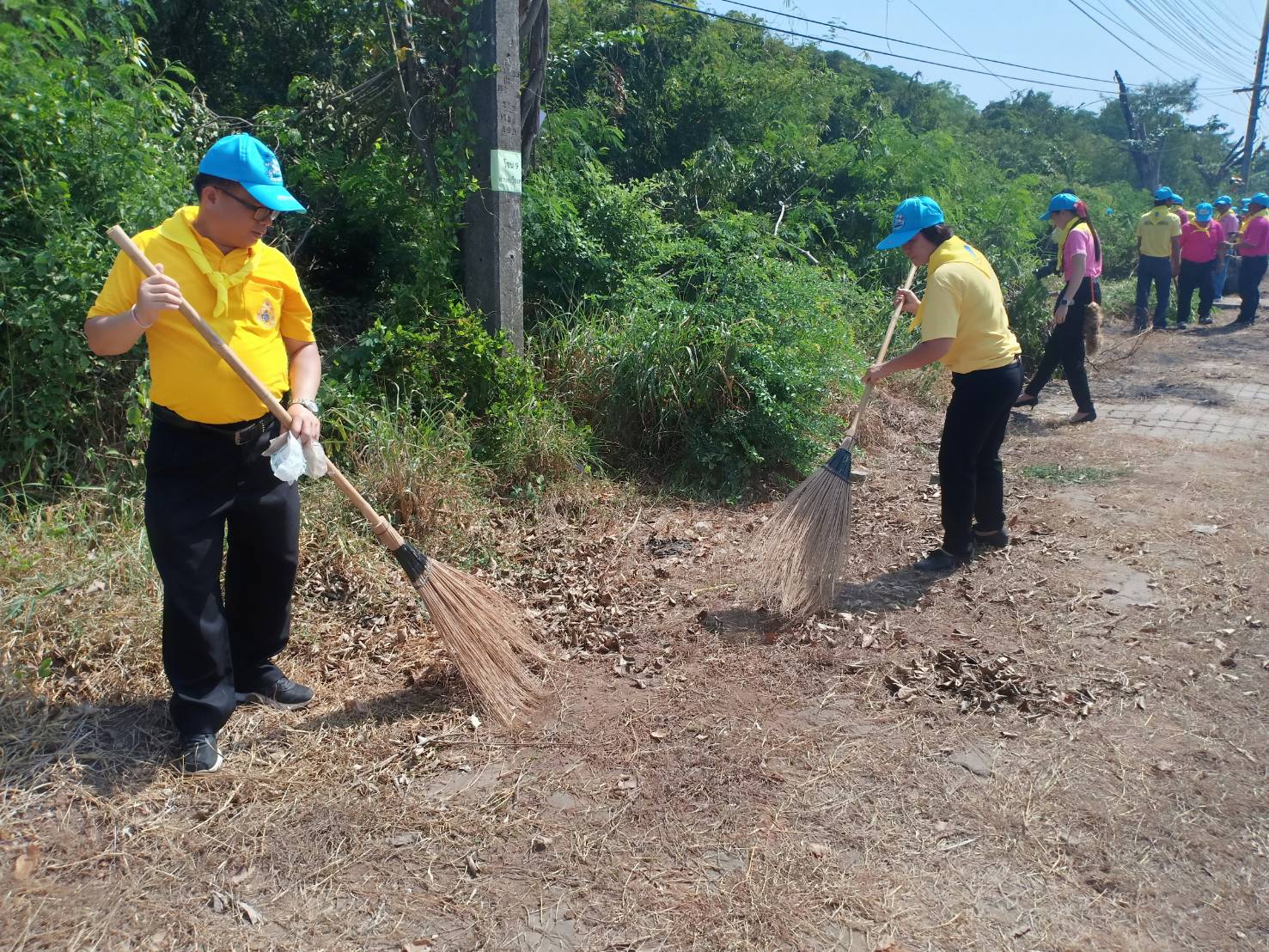 พช.หนองคาย ร่วมกิจกรรมจิตอาสา ถวายเป็นพระราชกุศล เนื่องในวันปิยมหาราช