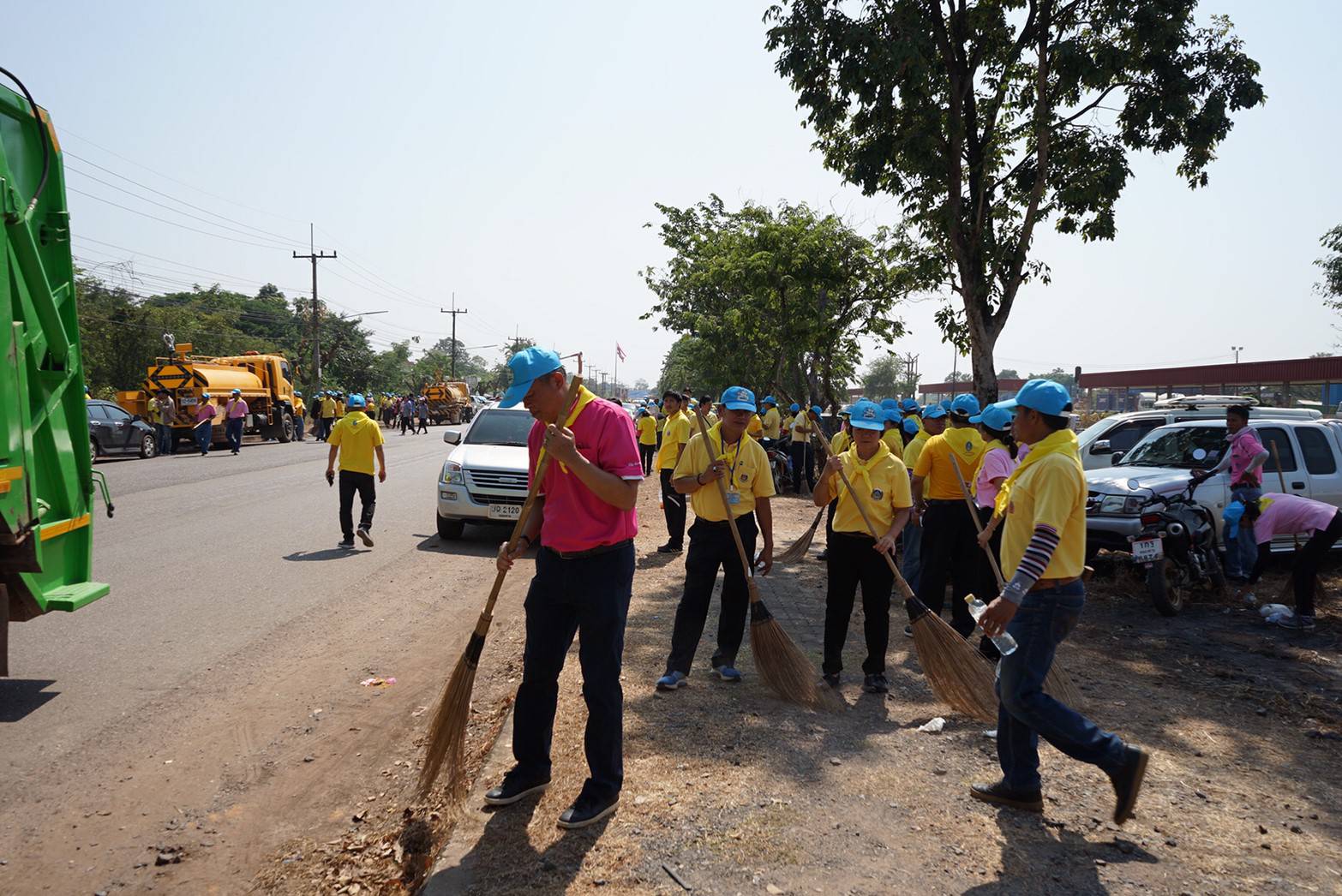 พช.หนองคาย ร่วมกิจกรรมจิตอาสา ถวายเป็นพระราชกุศล เนื่องในวันปิยมหาราช