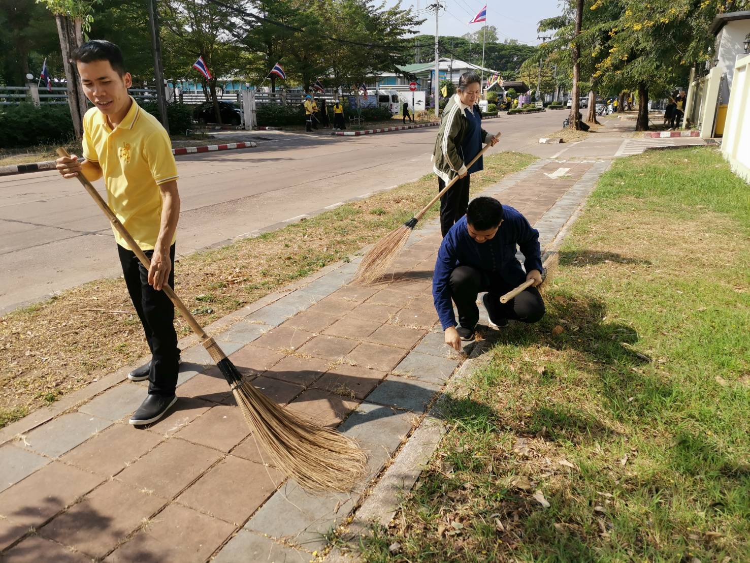 พช.หนองคาย ร่วมกิจกรรมตามแผนปฏิบัติการโครงการบ้านสวย เมืองงาม “หนองคายเมืองท่องเที่ยวและน่าอยู่ ริมฝั่งโขง” ประจำวันพุธที่ 6 พ.ย. 62