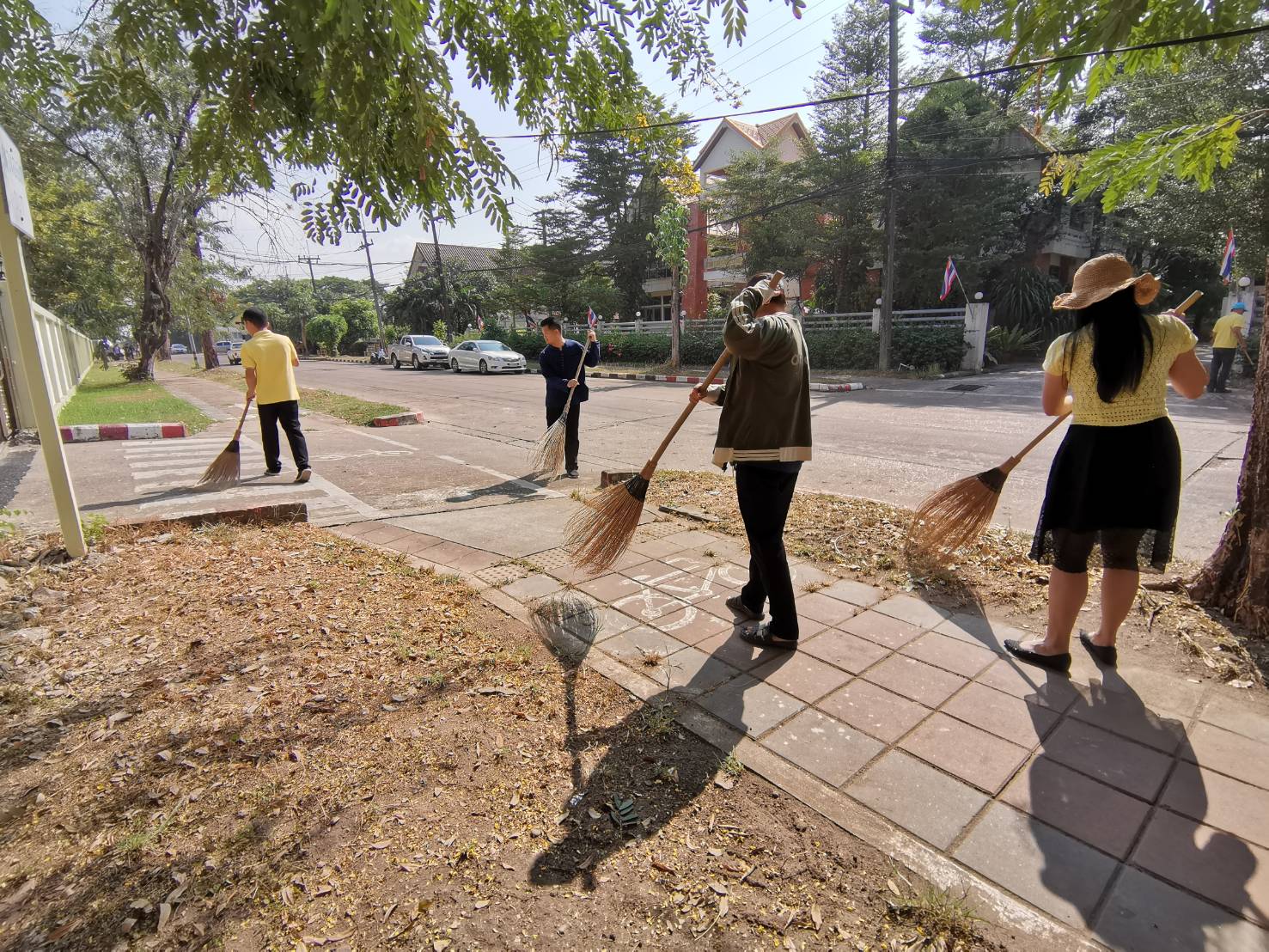 พช.หนองคาย ร่วมกิจกรรมตามแผนปฏิบัติการโครงการบ้านสวย เมืองงาม “หนองคายเมืองท่องเที่ยวและน่าอยู่ ริมฝั่งโขง” ประจำวันพุธที่ 6 พ.ย. 62