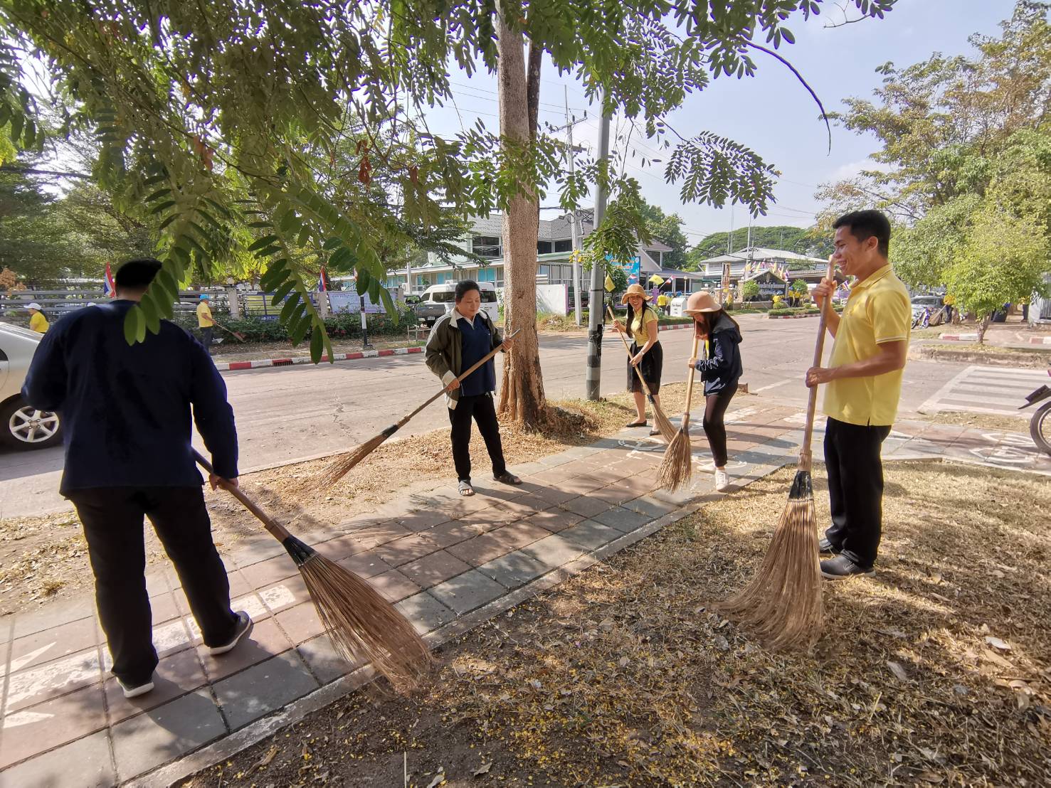 พช.หนองคาย ร่วมกิจกรรมตามแผนปฏิบัติการโครงการบ้านสวย เมืองงาม “หนองคายเมืองท่องเที่ยวและน่าอยู่ ริมฝั่งโขง” ประจำวันพุธที่ 6 พ.ย. 62