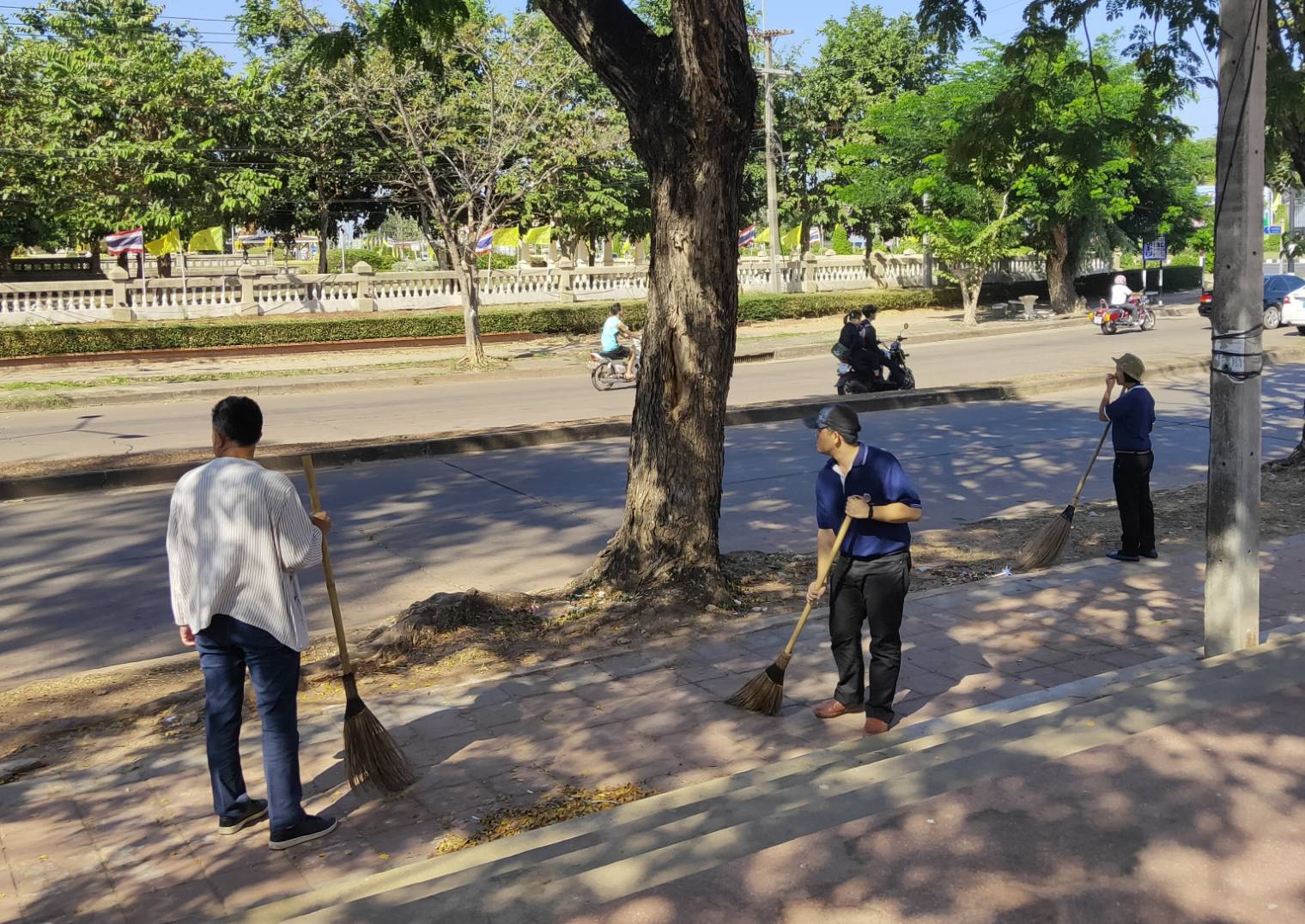 พช.หนองคาย ร่วมกิจกรรมตามแผนปฏิบัติงานโครงการบ้านสวย เมืองงาม “หนองคายเมืองท่องเที่ยวและน่าอยู่ ริมฝั่งโขง”