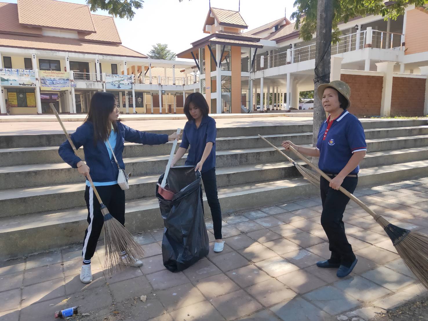 พช.หนองคาย ร่วมกิจกรรมตามแผนปฏิบัติงานโครงการบ้านสวย เมืองงาม “หนองคายเมืองท่องเที่ยวและน่าอยู่ ริมฝั่งโขง”