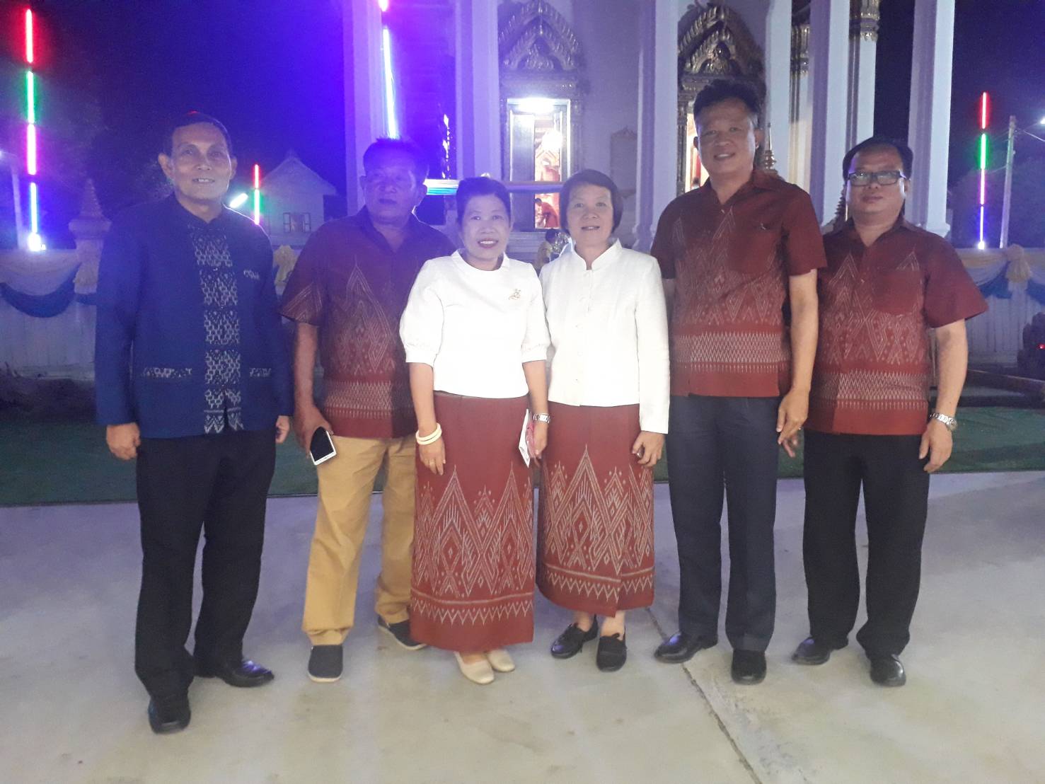 พช.หนองคาย ร่วมพิธีถวายผ้าพระกฐินพระราชทาน กรมการพัฒนาชุมชน ประจำปี 2562