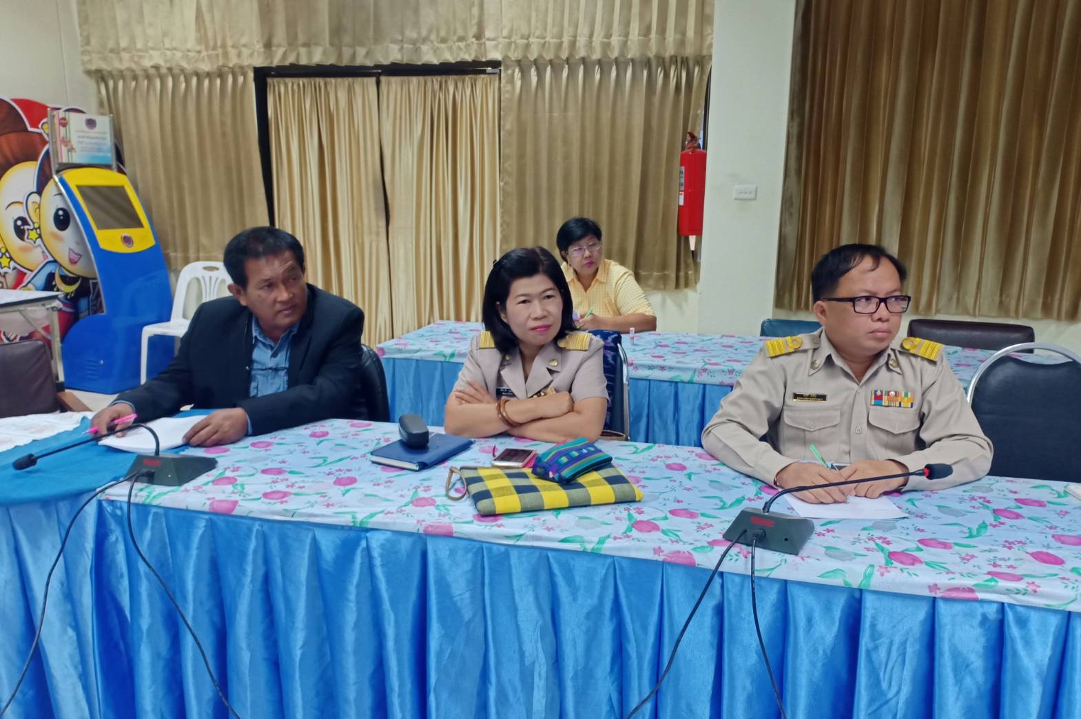 พช.หนองคาย ร่วมรับชมการประชุม Morning Brief กรมการพัฒนาชุมชน ผ่านระบบ TV พช.