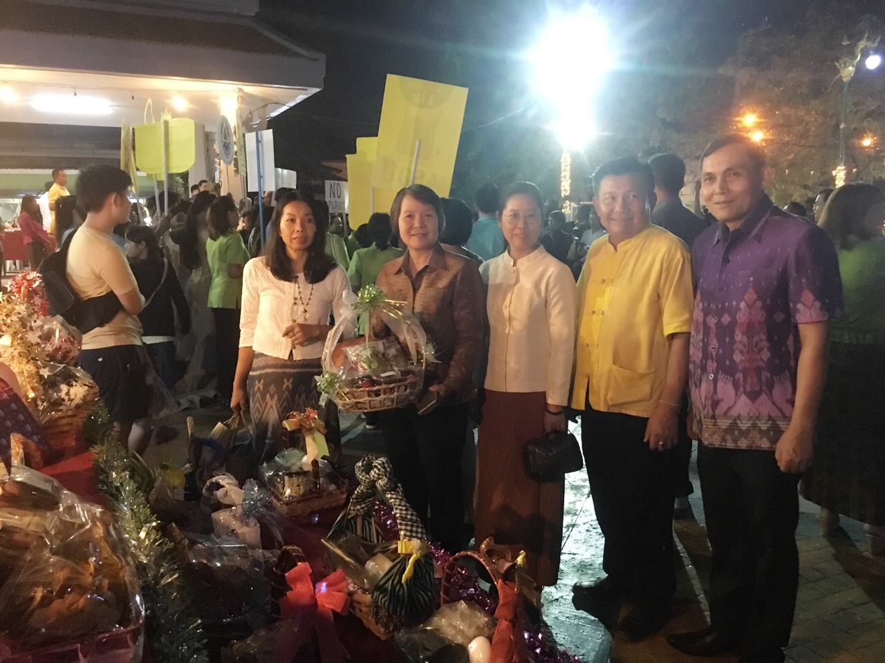 หนองคาย… Kick off  “เดิน กิน ชิม เที่ยว” ณ ถนนแคมของ