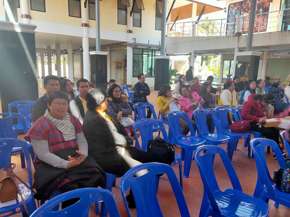 พช.หนองคาย ประชุมคณะกรรมการและคณะทำงานโครงการ สตรีหนองคายส่งเสริมการมีส่วนร่วม สืบสาน อนุรักษ์ศิลป์ ผ้าถิ่นไทย ดำรงไว้ในแผ่นดิน ครั้งที่ 1/2562