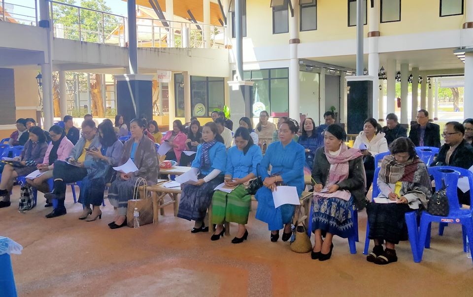 พช.หนองคาย ประชุมคณะกรรมการและคณะทำงานโครงการ สตรีหนองคายส่งเสริมการมีส่วนร่วม สืบสาน อนุรักษ์ศิลป์ ผ้าถิ่นไทย ดำรงไว้ในแผ่นดิน ครั้งที่ 1/2562
