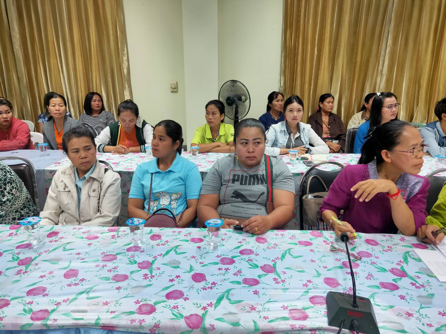 จังหวัดหนองคาย ประชุมคณะอนุกรรมการบริหารกองทุนพัฒนาบทบาทสตรีระดับจังหวัดหนองคาย ครั้งที่ 12/2562