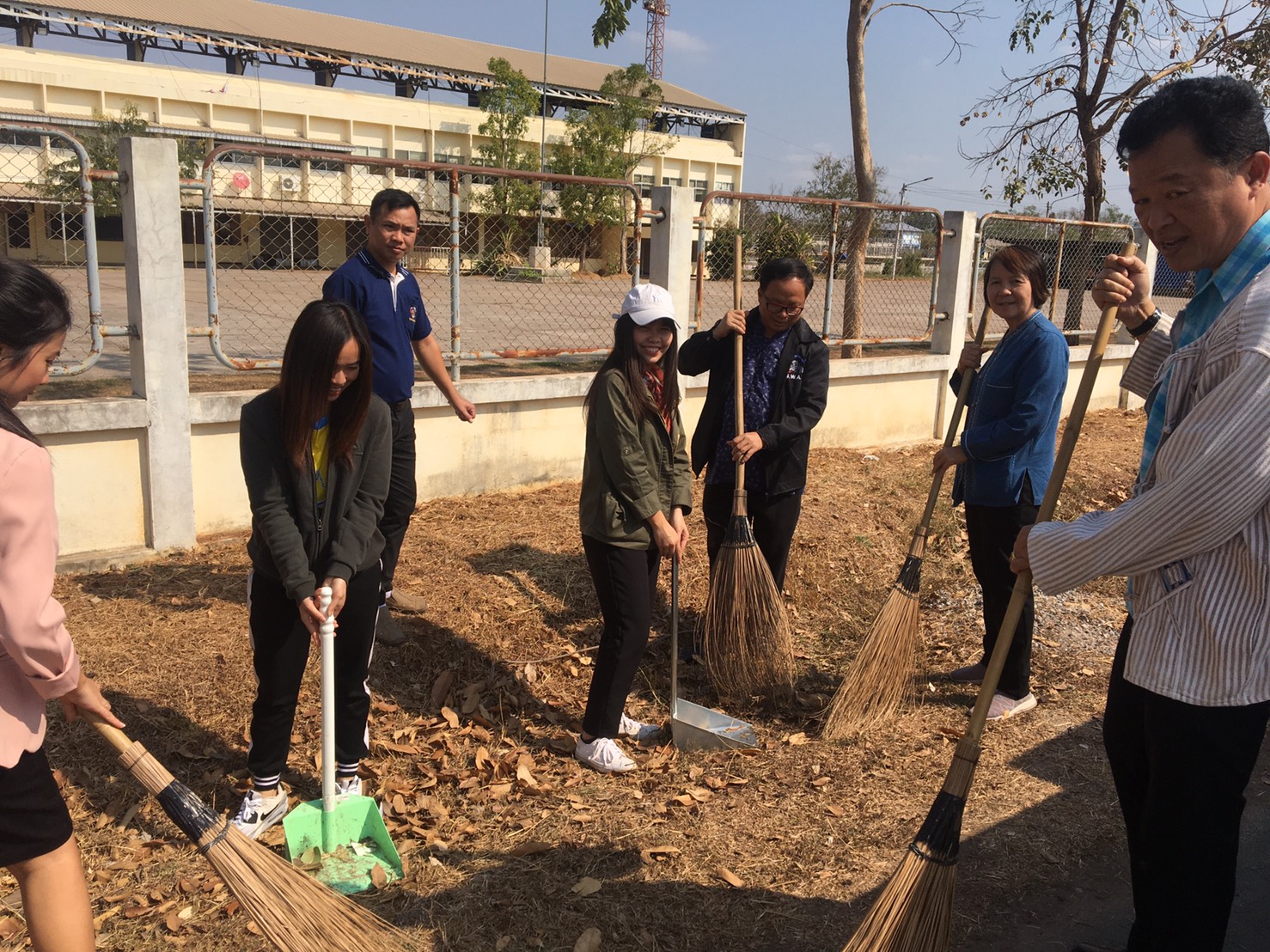 พช.หนองคาย ร่วมกิจกรรมตามแผนปฏิบัติงานโครงการบ้านสวย เมืองงาม “หนองคายเมืองท่องเที่ยวและน่าอยู่ ริมฝั่งโขง”