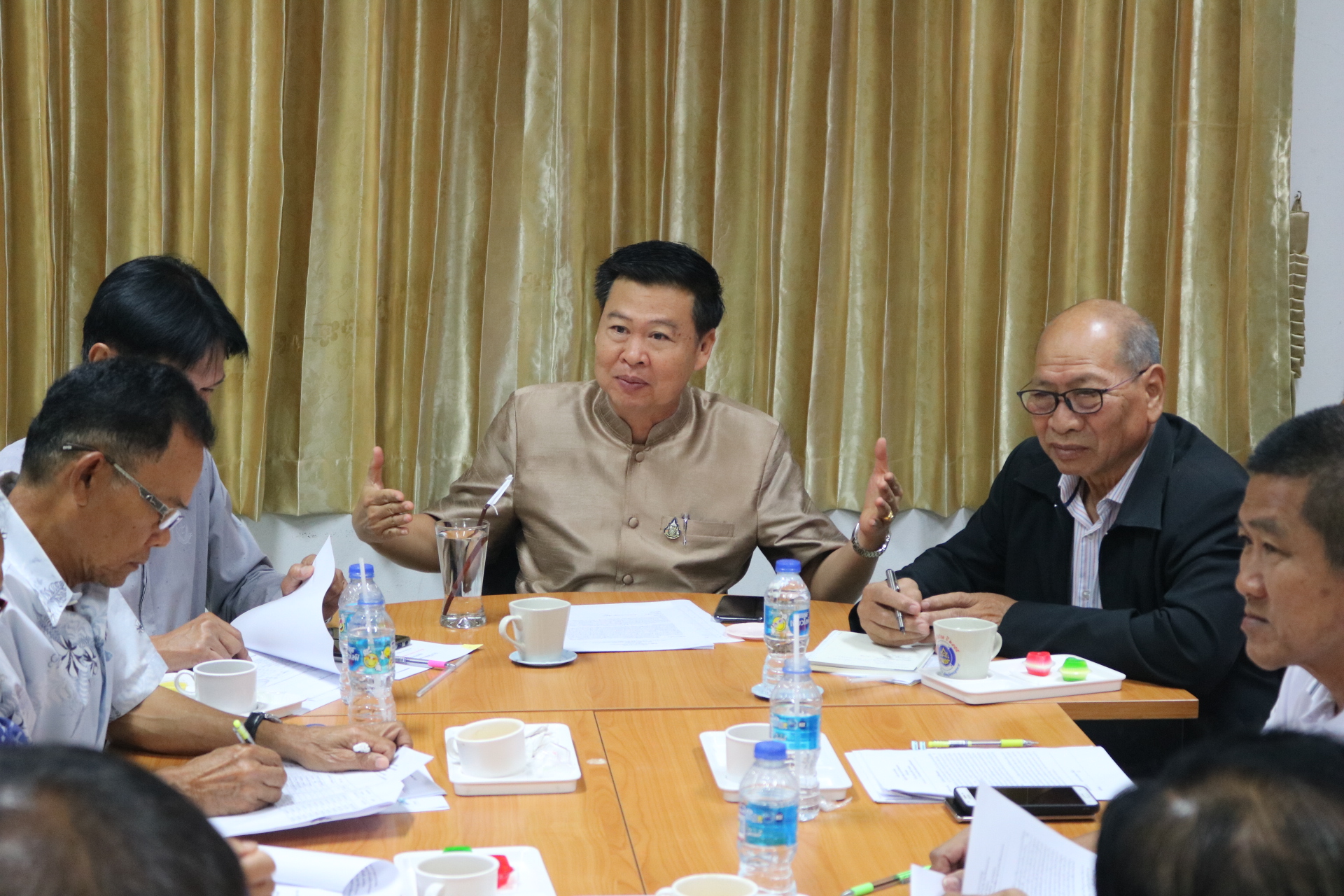 สร้างทีมอาสาพัฒนาบ้านเกิด