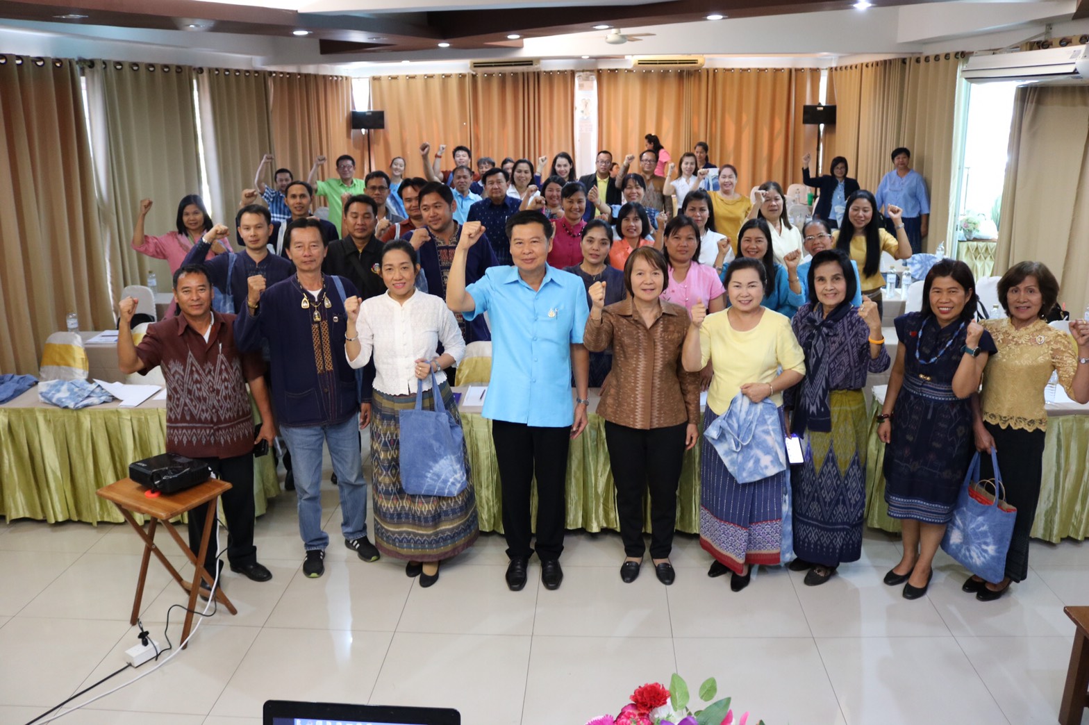 พช.หนองคายจัดโครงการพัฒนาระบบบริหารจัดการกองทุนและประเมินทุนหมุนเวียน ประจำปี 2563