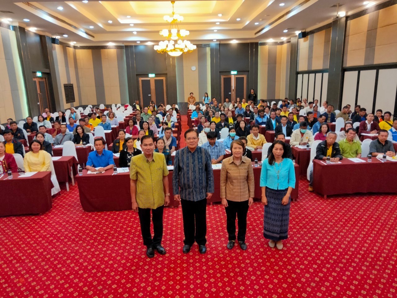 จังหวัดหนองคาย ดำเนิน โครงการฝึกอบรมแกนนำพัฒนาหมู่บ้านเศรษฐกิจพอเพียง ประจำปีงบประมาณ 2563