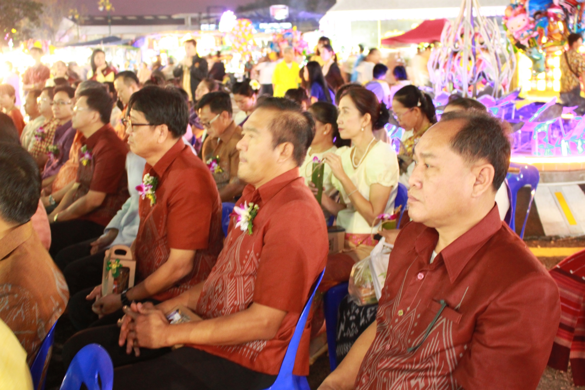 พช.หนองคาย จัดงาน แสดงและจำหน่ายผลิตภัณฑ์ OTOP จังหวัดหนองคาย ในงานฉลองอนุสาวรีย์ปราบฮ่อ ใต้ร่มพระบารมี 193 ปี เมืองหนองคาย และงานกาชาด จังหวัดหนองคาย พ.ศ. 2563