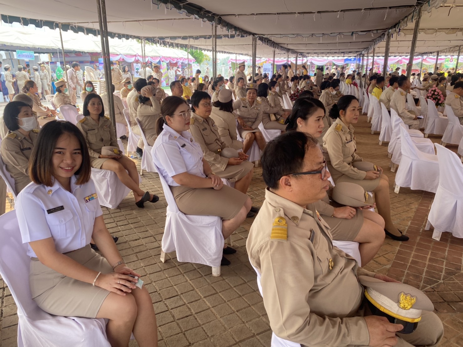 พช.หนองคาย ร่วม พิธีถวายราชสักการะและถวายราชสดุดีพระบาทสมเด็จพระจุลจอมเกล้าเจ้าอยู่หัว เนื่องในวันท้องถิ่นไทย