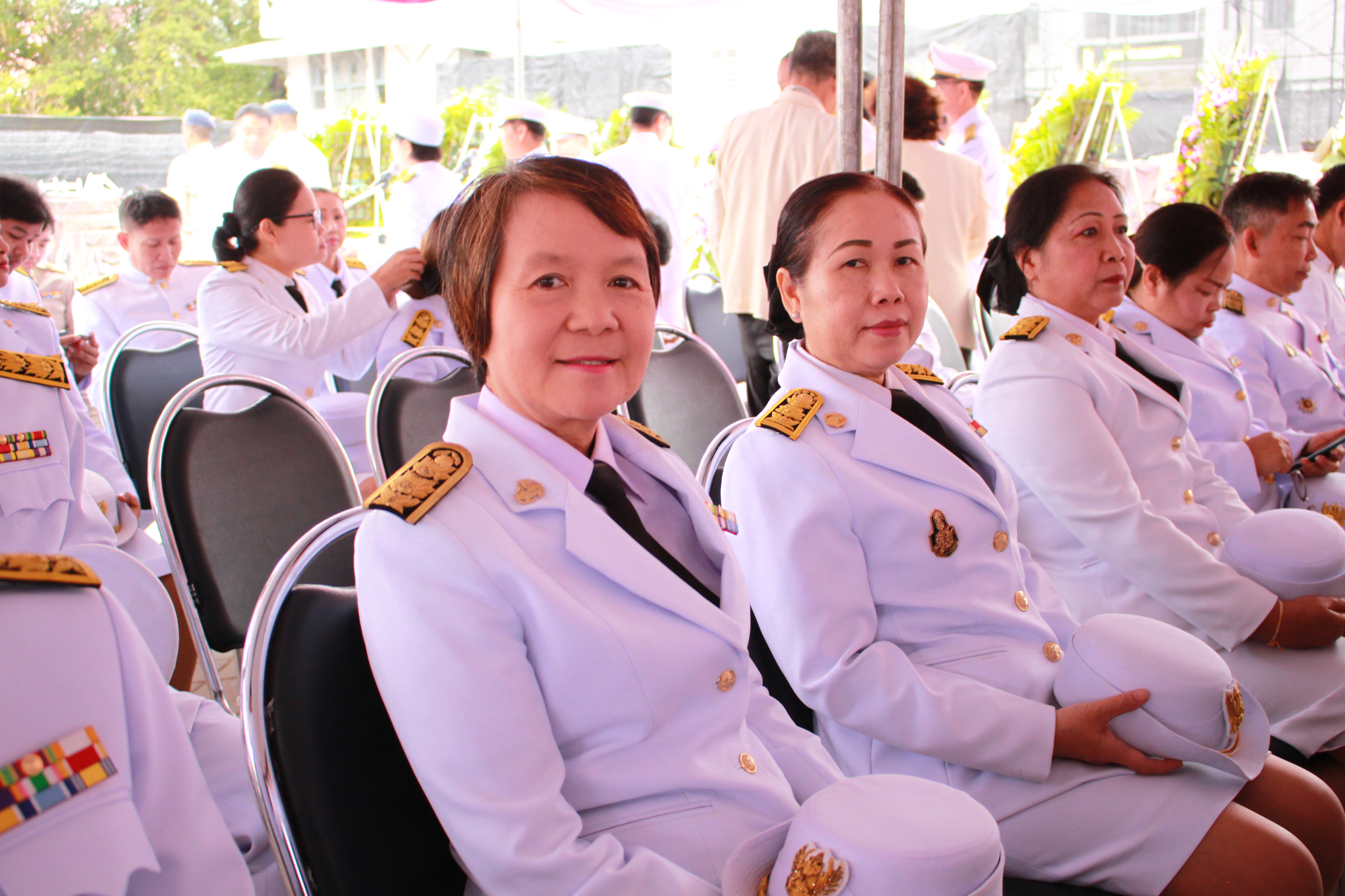 พช.หนองคาย ร่วมพิธีสักการะอนุสาวรีย์ปราบฮ่อ พิธีวางพวงมาลา พร้อมทั้งทำบุญอุทิศส่วนกุศลให้กับวีรชน ในงาน “ฉลองอนุสาวรีย์ปราบฮ่อใต้ร่มพระบารมี 193 ปีเมืองหนองคาย และงานกาชาดพ.ศ. 2563”