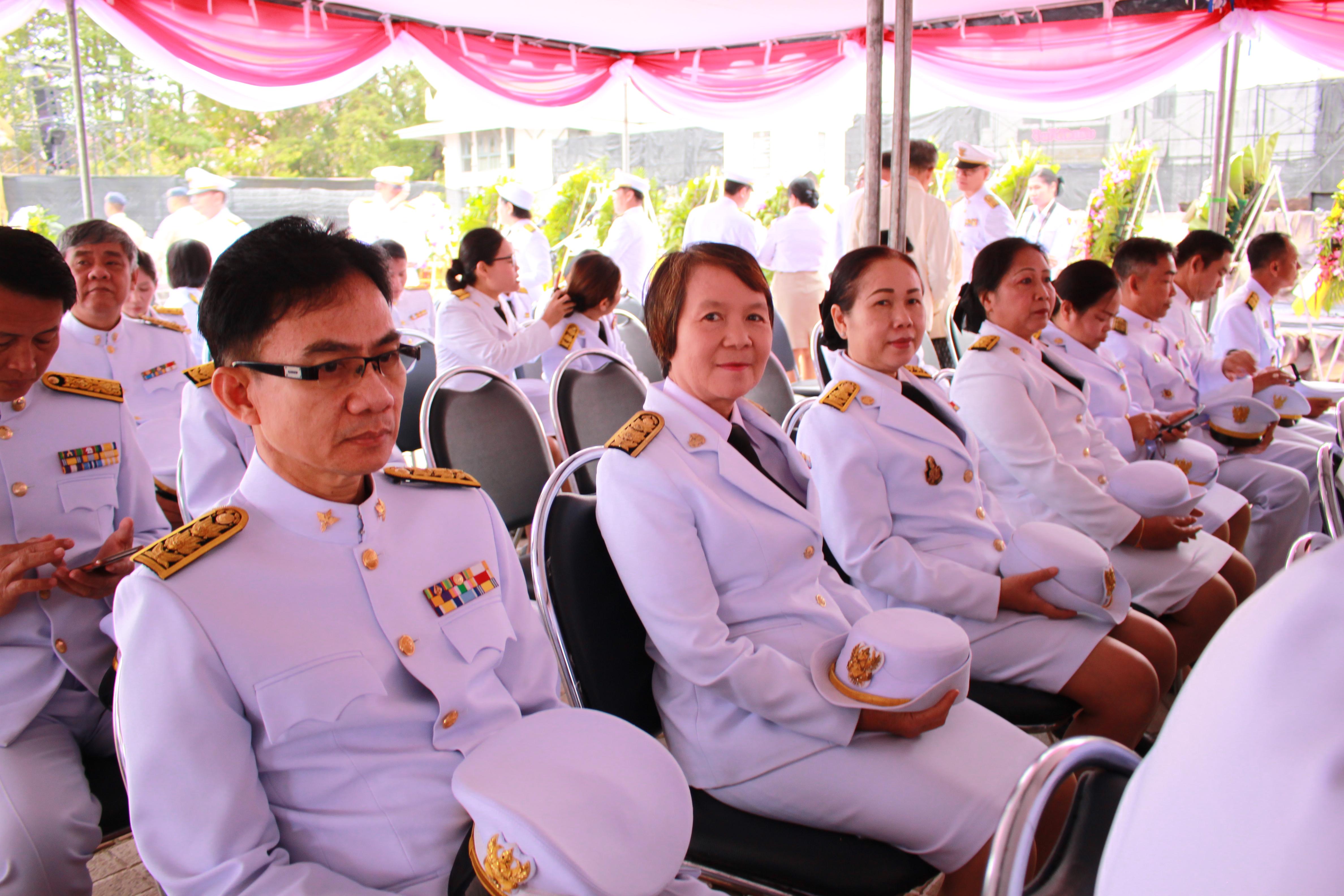 พช.หนองคาย ร่วมพิธีสักการะอนุสาวรีย์ปราบฮ่อ พิธีวางพวงมาลา พร้อมทั้งทำบุญอุทิศส่วนกุศลให้กับวีรชน ในงาน “ฉลองอนุสาวรีย์ปราบฮ่อใต้ร่มพระบารมี 193 ปีเมืองหนองคาย และงานกาชาดพ.ศ. 2563”