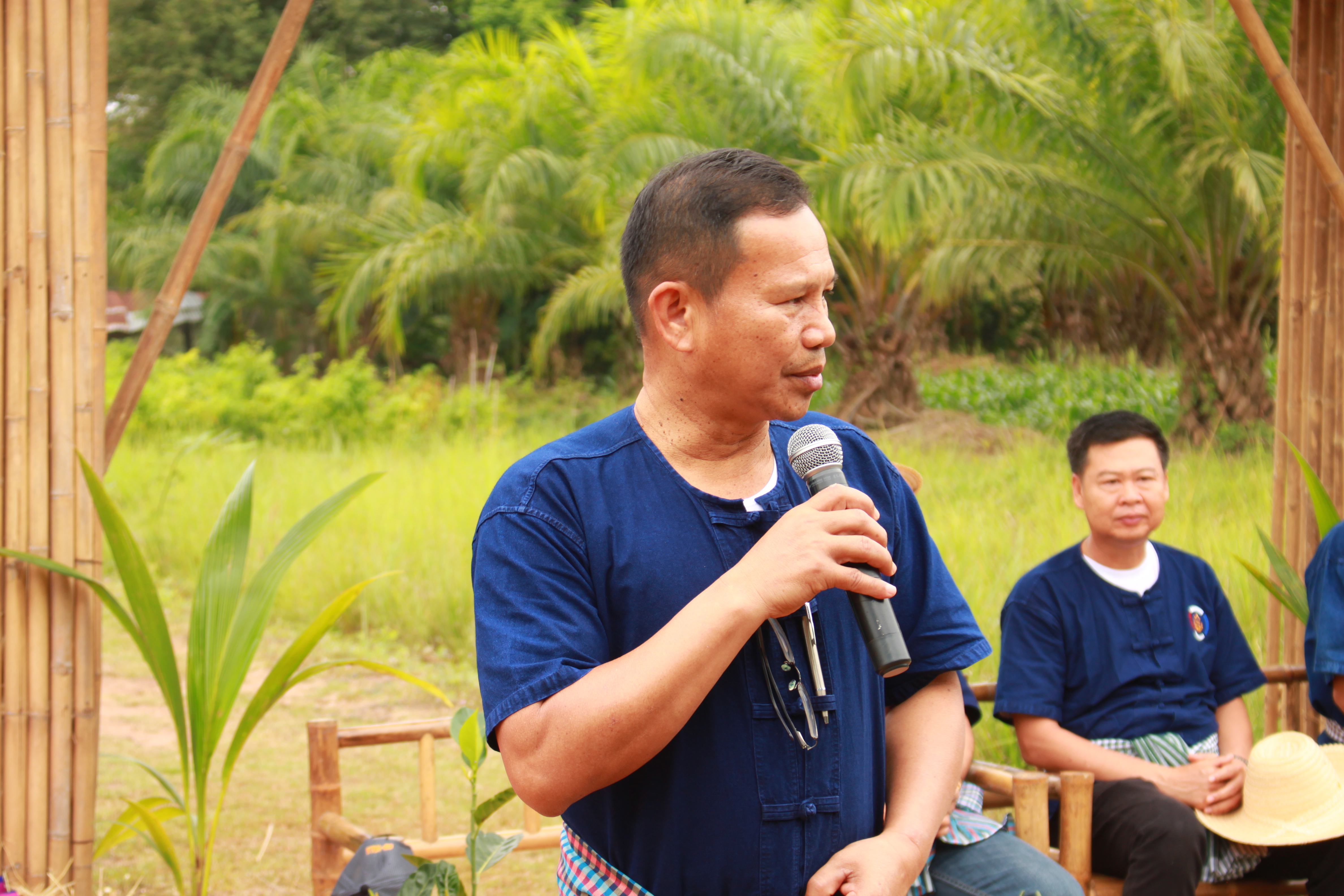 จังหวัดหนองคาย จัดกิจกรรม “พายติ๊บข้าว ไปเอาแฮง แบกบักจกไปขุดดิน” เอามื้อสามัคคี โคก หนอง นา@หนองคาย