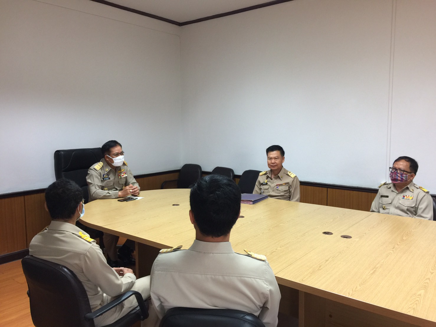 พจ.หนองคาย ต้อนรับข้าราชการใหม่ ที่มารายงานตัว ณ จังหวัดหนองคาย