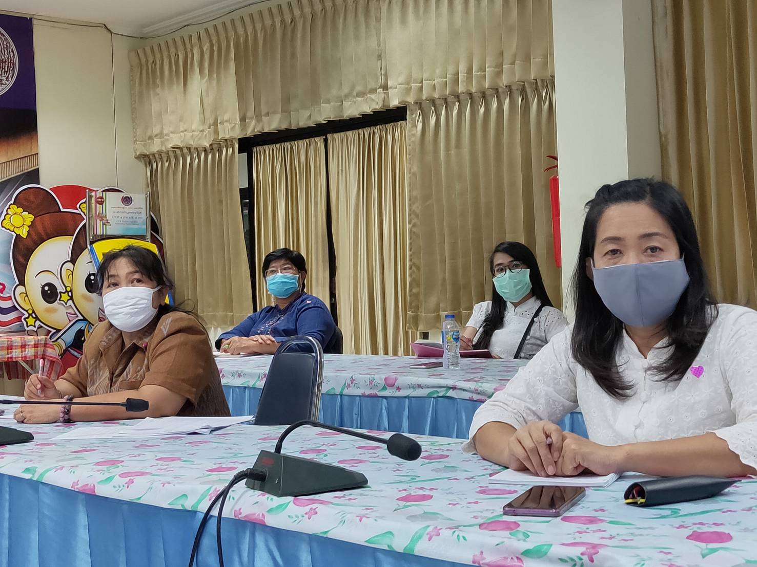 พช.หนองคาย รับชมก ารประชุม การขับเคลื่อนแผนปฏิบัติการ 90 วัน “ปลูกผักสวนครัว เพื่อสร้างความมั่นคงทางอาหาร” ผ่านระบบการประชุมทางไกล (Video Conference)