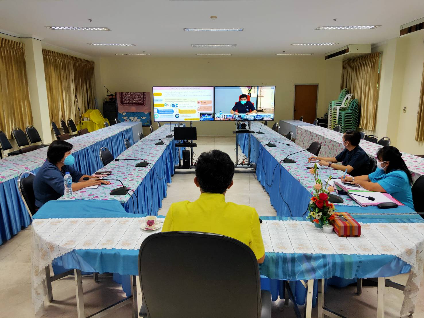 พช.หนองคาย ร่วมรับฟังการประชุมชี้แจงแนวทางการขับเคลื่อนโครงการ/กิจกรรม ตามแผนการปฏิบัติงานและแผนการใช้จ่ายงบประมาณ ประจำปีงบประมาณ พ.ศ. 2563 (ไตรมาส 3-4) ผ่านระบบ Video Conference