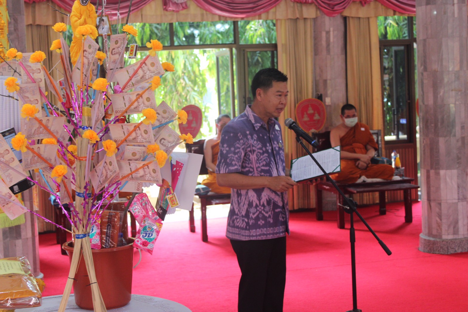 หนองคาย….จัดพิธีทอดผ้าป่าสมทบกองทุนพัฒนาเด็กชนบทฯ ณ วัดโพธิ์ชัย พระอารามหลวง