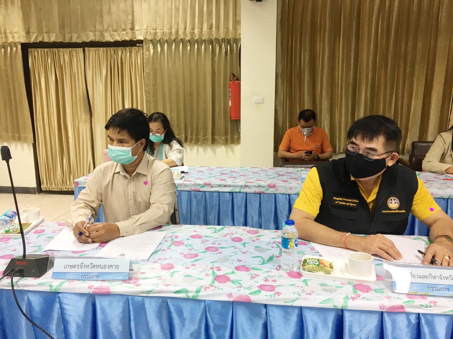 หนองคาย … ประชุมคณะกรรมการขับเคลื่อนศูนย์แสดงและจำหน่ายผลิตภัณฑ์ OTOP จังหวัดหนองคาย ครั้งที่ 2/2563