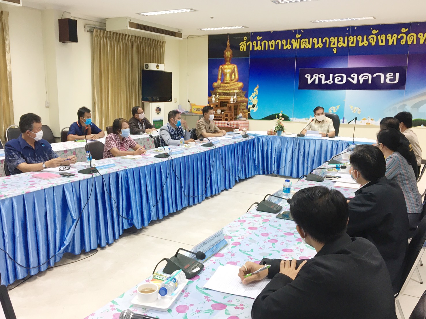 หนองคาย … ประชุมคณะกรรมการขับเคลื่อนศูนย์แสดงและจำหน่ายผลิตภัณฑ์ OTOP จังหวัดหนองคาย ครั้งที่ 2/2563