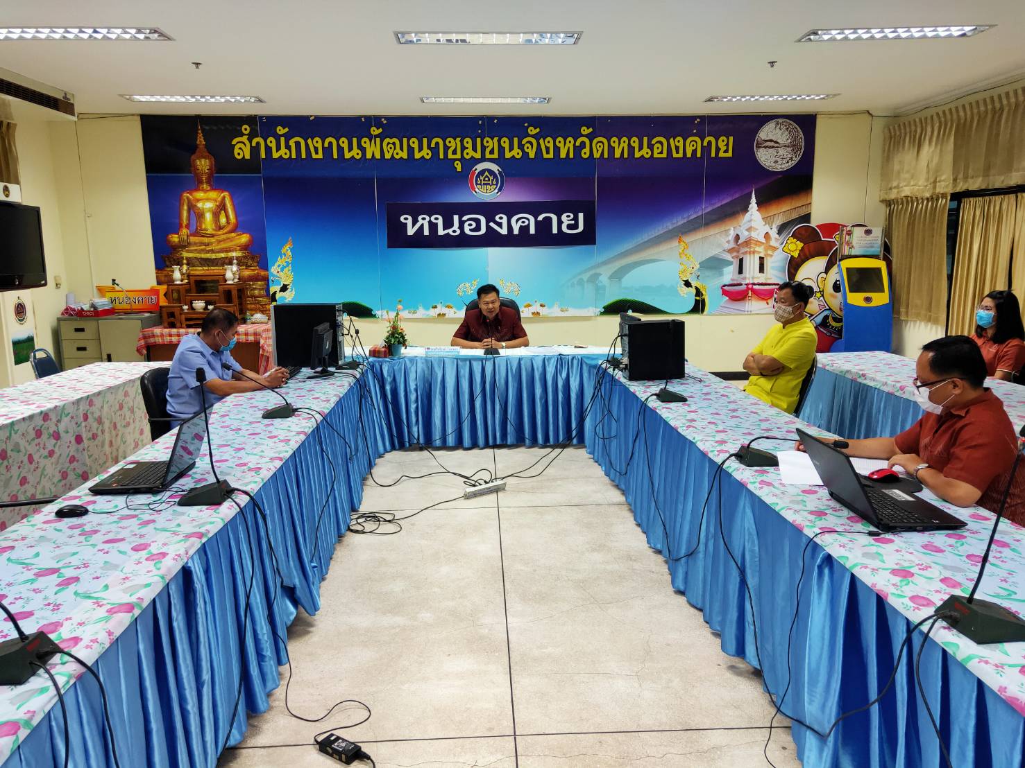 หนองคาย … คัดเลือกบุคคลเพื่อจ้างเอกชนดำเนินการ (บุคคลภายนอก) โครงการส่งเสริมนักการตลาดรุ่นใหม่ (OTOP) ตำแหน่ง นักการตลาดรุ่นใหม่ (OTOP) จำนวน 3 อัตรา