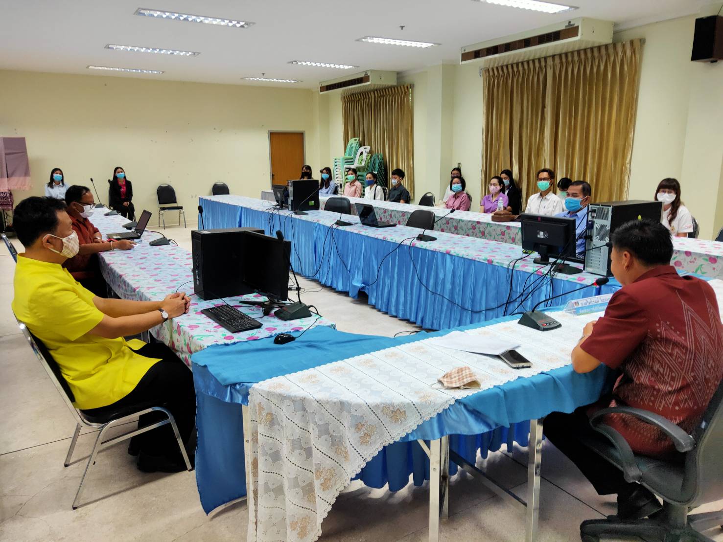 หนองคาย … คัดเลือกบุคคลเพื่อจ้างเอกชนดำเนินการ (บุคคลภายนอก) โครงการส่งเสริมนักการตลาดรุ่นใหม่ (OTOP) ตำแหน่ง นักการตลาดรุ่นใหม่ (OTOP) จำนวน 3 อัตรา