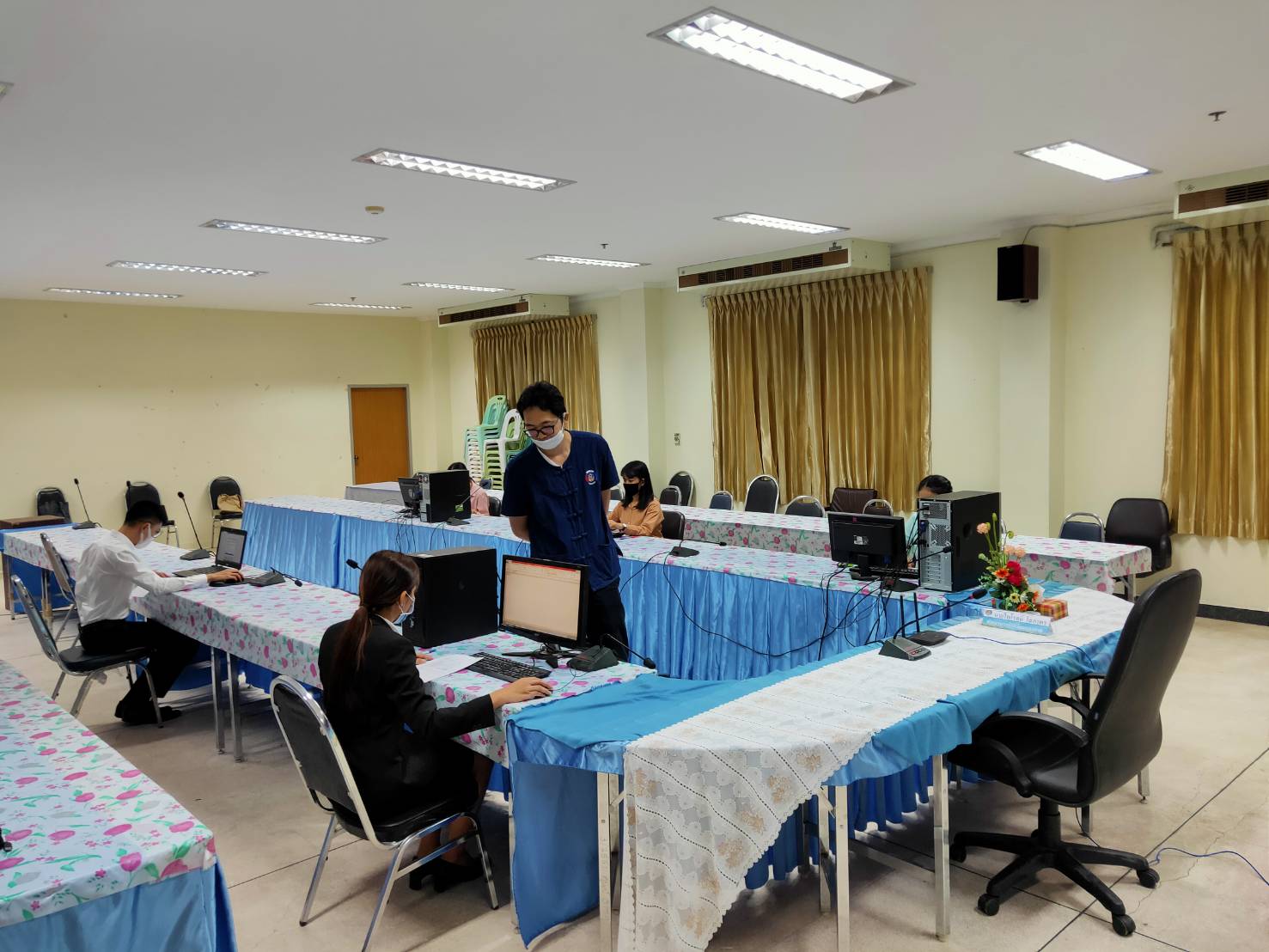 หนองคาย … คัดเลือกบุคคลเพื่อจ้างเอกชนดำเนินการ (บุคคลภายนอก) โครงการส่งเสริมนักการตลาดรุ่นใหม่ (OTOP) ตำแหน่ง นักการตลาดรุ่นใหม่ (OTOP) จำนวน 3 อัตรา