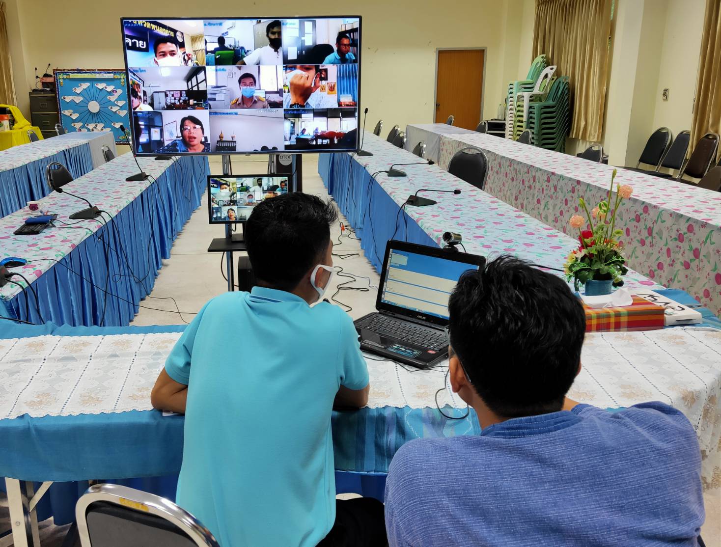 พช.หนองคาย ให้บริการข้อมูลข่าวสารทางไกล ผ่านระบบห้องประชุมออนไลน์ (Session call) ในประเด็นการใช้งานระบบ E-Submission