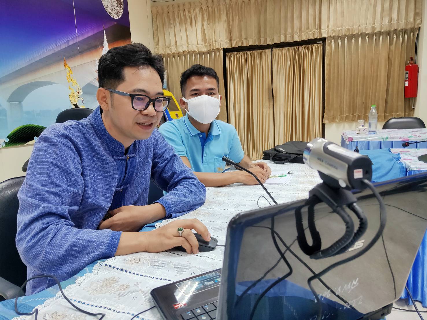 พช.หนองคาย ให้บริการข้อมูลข่าวสารทางไกล ผ่านระบบห้องประชุมออนไลน์ (Session call) ในประเด็นการใช้งานระบบ E-Submission