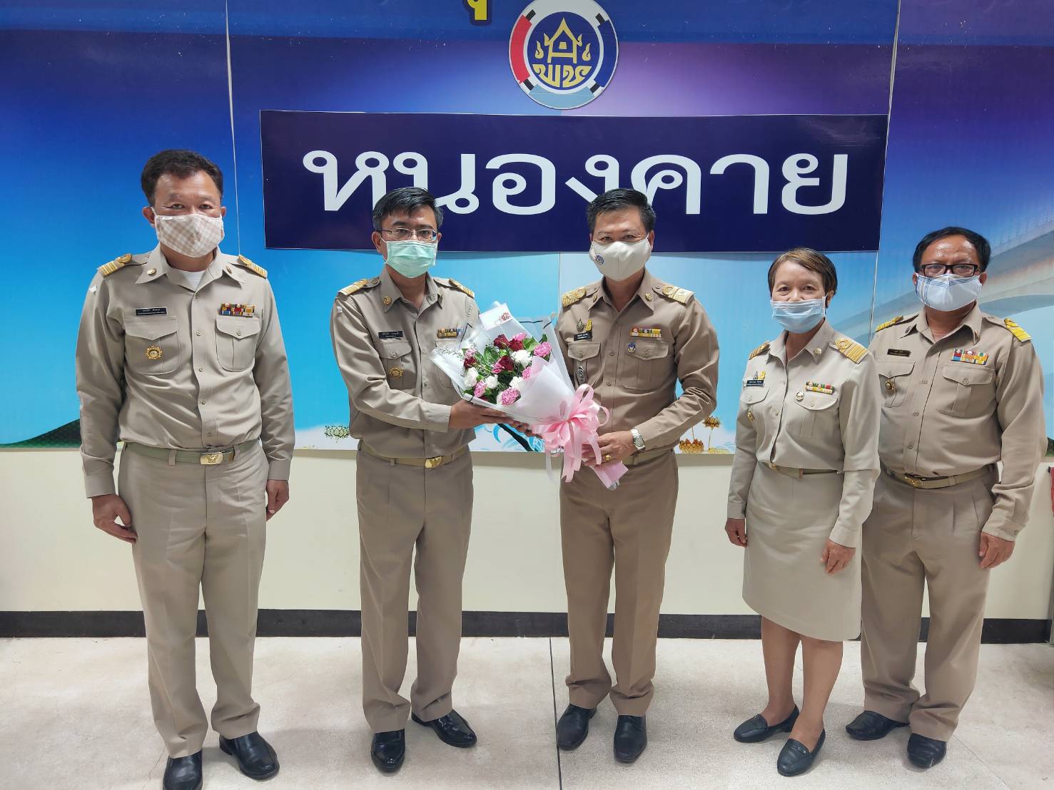 พจ.หนองคาย พร้อมทีมงาน ต้อนรับพัฒนาการอำเภอ ที่ย้ายมาปฏิบัติหน้าที่ ณ จ.หนองคาย จำนวน 2 ราย