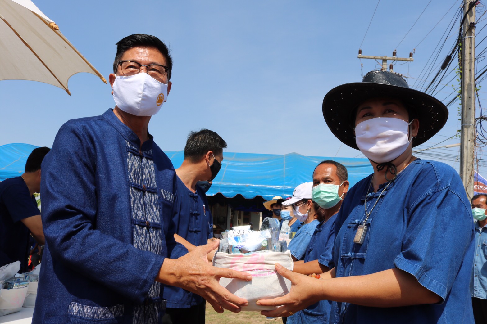 ? พช.หนองคาย ร่วมกับกองทุนพัฒนาบทบาทสตรีฯ จัดโครงการ “สตรีหนองคาย ชวนปลูกผัก ปลูกด้วยรัก แบ่งปันด้วยใจ ”
