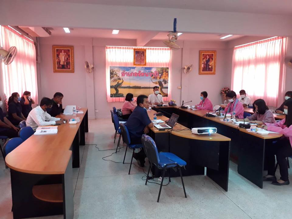 พช.หนองคาย ออกคัดเลือกคนกองทุนพัฒนาบทบาทสตรีดีเด่นระดับจังหวัด ประจำปี 2563