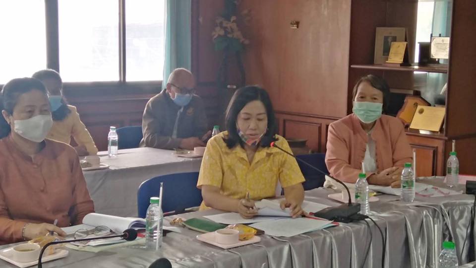 พช.หนองคาย ออกคัดเลือกคนกองทุนพัฒนาบทบาทสตรีดีเด่นระดับจังหวัด ประจำปี 2563