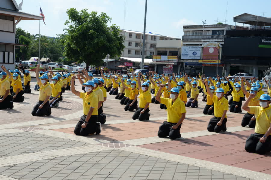 พช.หนองคาย ร่วม กิจกรรมจิตอาสาพัฒนา เพื่อสำนึกในพระมหากรุณาธิคุณ ในโอกาสวันคล้ายวันเสด็จสวรรคต พระบาทสมเด็จพระปรเมนทรมหาอานันทมหิดล พระอัฐมรามาธิบดินทร “กิจกรรมทำความสะอาดและปรับปรุงภูมิทัศน์โรงพยาบาลหนองคาย”