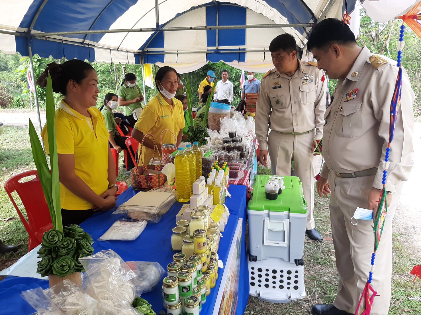 พช.หนองคาย ร่วม โครงการปกป้องและเชิดชูสถาบันพระมหากษัตริย์ และหน่วยบำบัดทุกข์ บำรุงสุข จังหวัดหนองคาย ณ อำเภอศรีเชียงใหม่