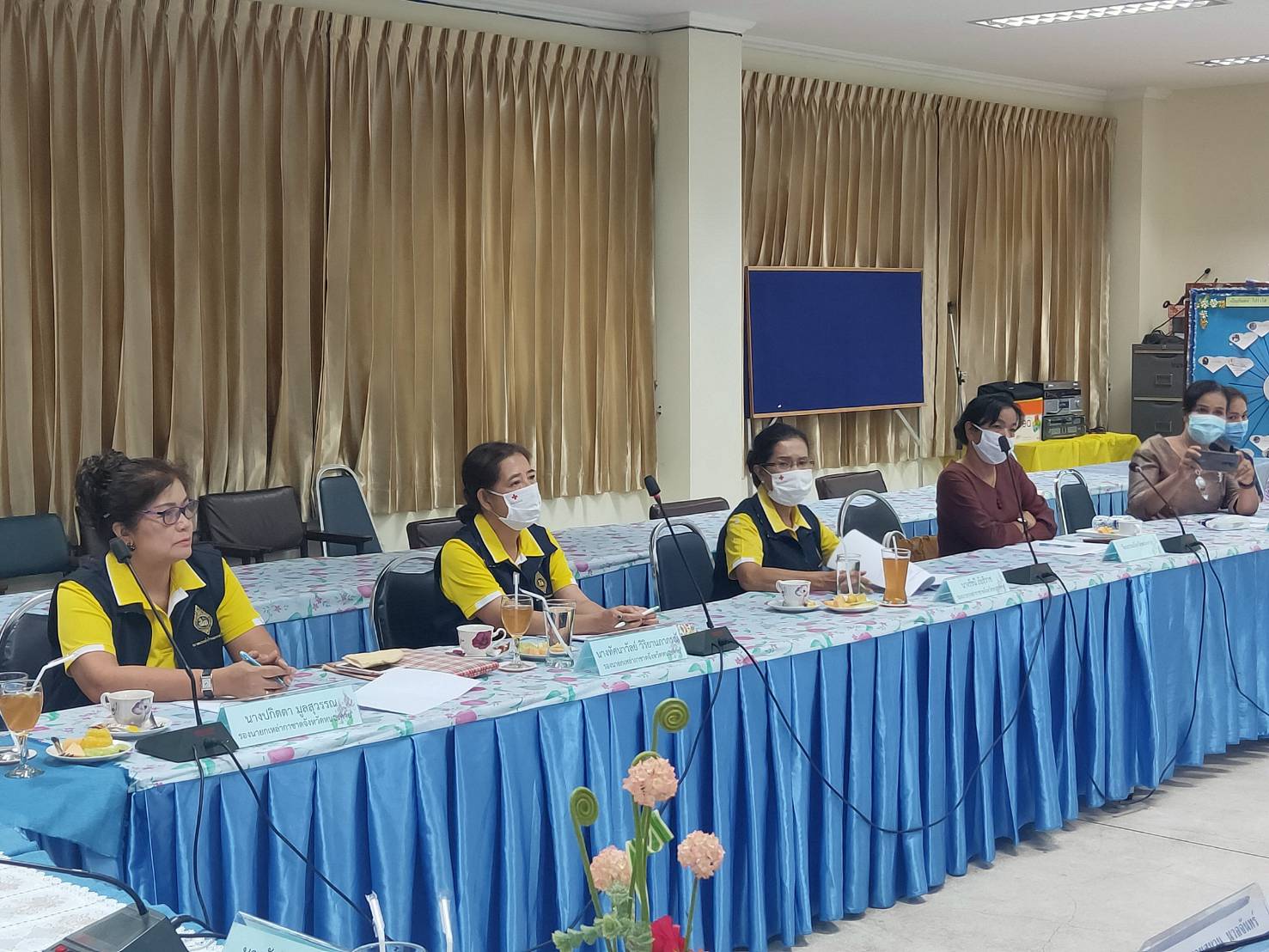 จังหวัดหนองคาย ประชุมคณะกรรมการตัดสินการประกวดผ้าสืบสาน อนุรักษ์ศิลป์ผ้าถิ่นไทย ดำรงไว้ในแผ่นดิน จังหวัดหนองคาย ครั้งที่ 1/2563