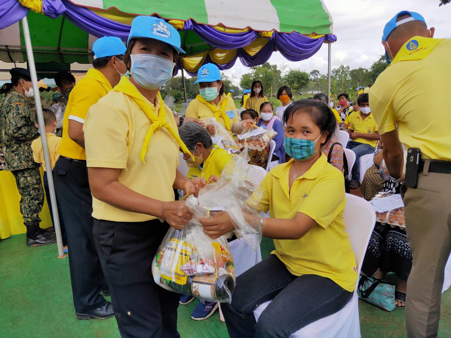รกท.พจ.หนองคาย ร่วมโครงการรวมพลังสตรีอาสาพัฒนา ปลูกป่าเฉลิมพระเกียรติ เนื่องในโอกาสมหามงคลเฉลิมพระชนมพรรษา 42 พรรษา สมเด็จพระนางเจ้าสุทิดา พัชรสุธาพิมลลักษณ พระบรมราชินี