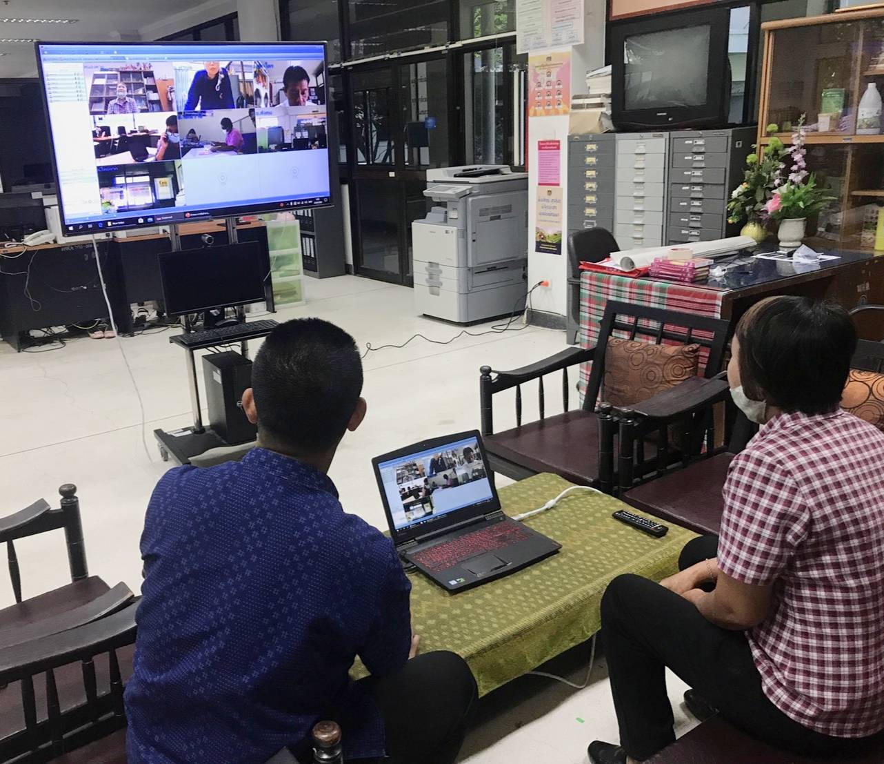 พช.หนองคาย ให้บริการข้อมูลข่าวสารทางไกล ผ่านระบบห้องประชุมออนไลน์ (Session call) ประจำเดือนมิถุนายน 2563