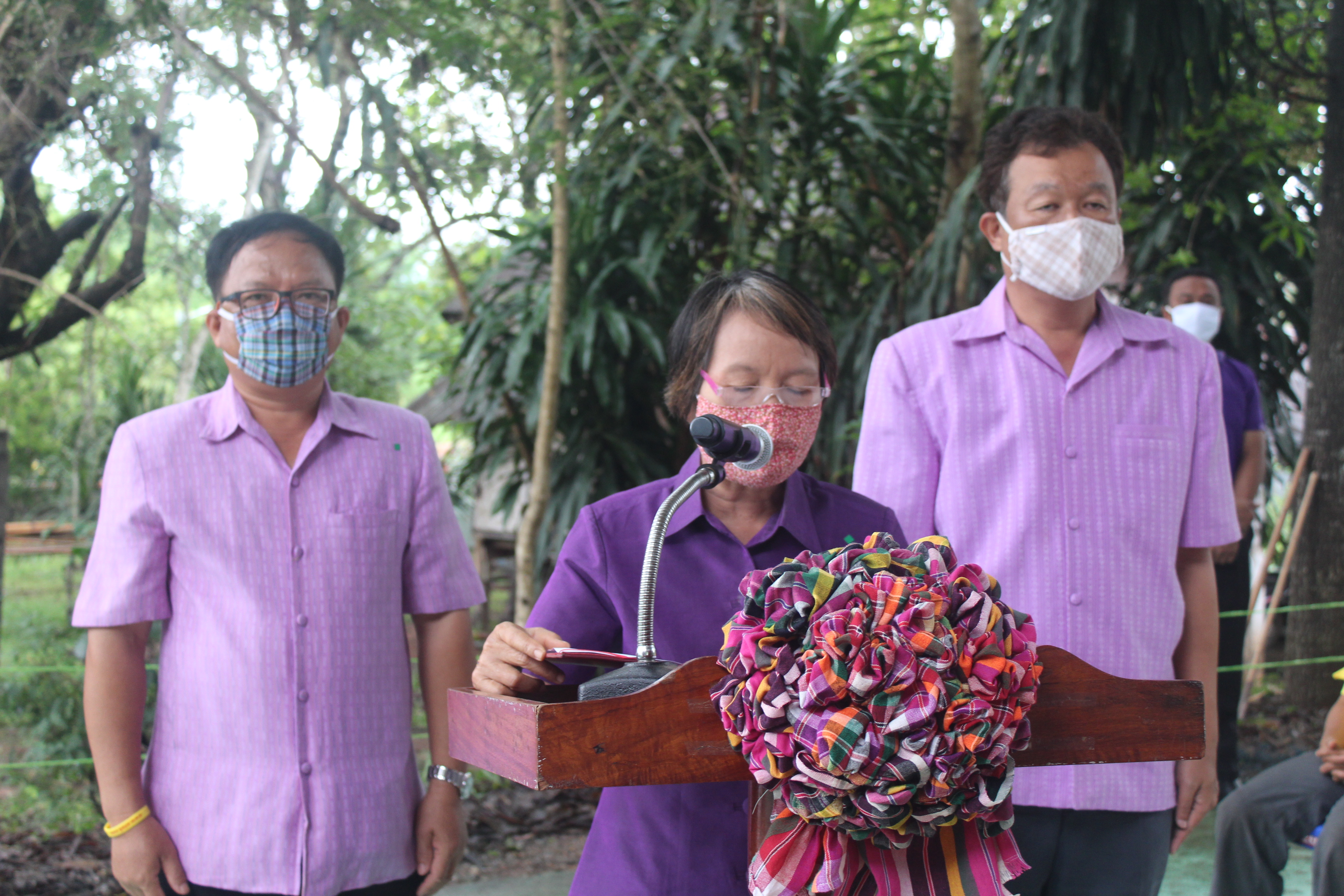 จังหวัดหนองคาย ดำเนินโครงการ “รวมพลังสตรีอาสาพัฒนา ปลูกป่าเฉลิมพระเกียรติ เนื่องในโอกาส วันเฉลิมพระชนมพรรษา สมเด็จพระนางเจ้าสุทิดา พัชรสุธาพิมลลักษณ พระบรมราชินี 3 มิถุนายน 2563 “