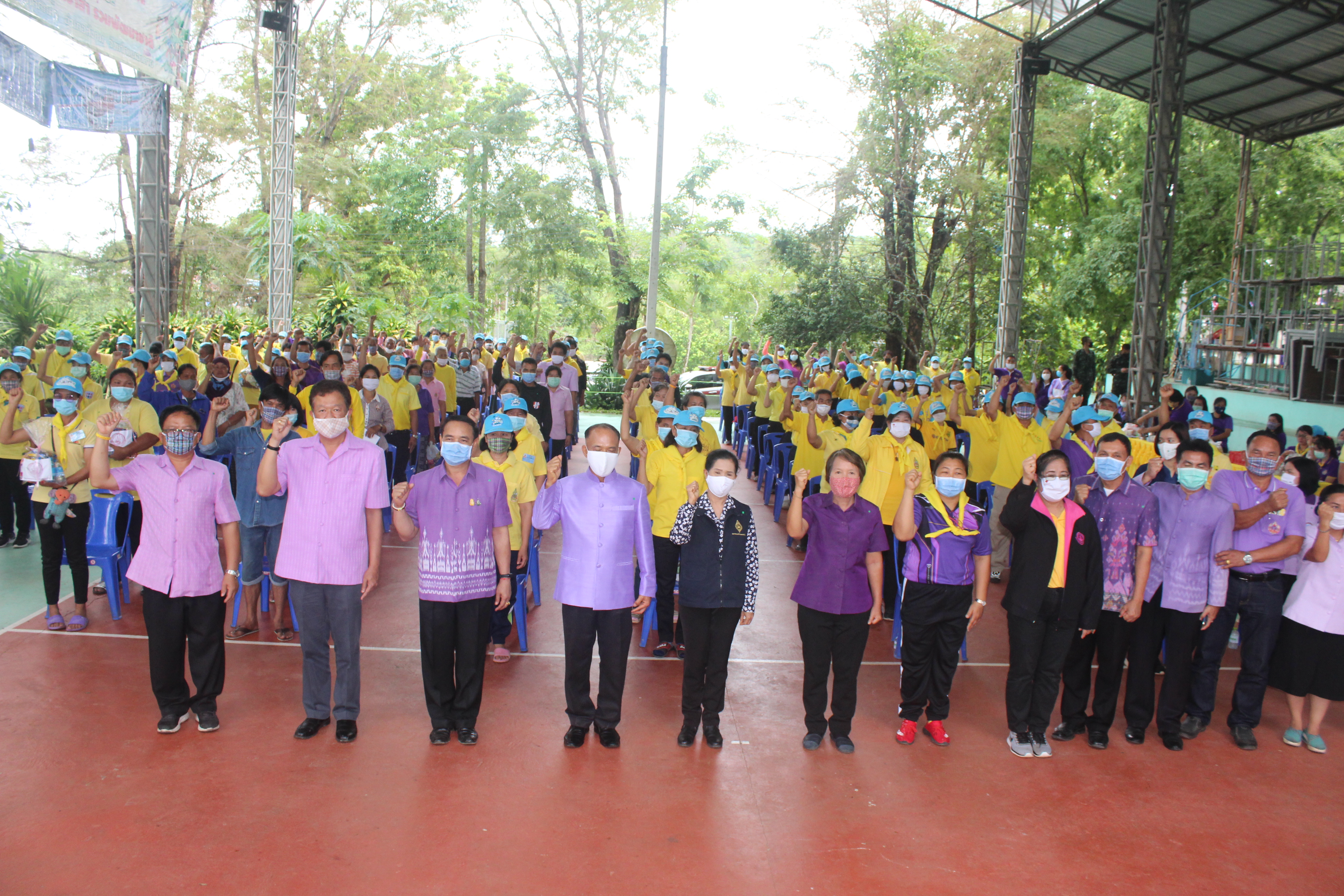จังหวัดหนองคาย ดำเนินโครงการ “รวมพลังสตรีอาสาพัฒนา ปลูกป่าเฉลิมพระเกียรติ เนื่องในโอกาส วันเฉลิมพระชนมพรรษา สมเด็จพระนางเจ้าสุทิดา พัชรสุธาพิมลลักษณ พระบรมราชินี 3 มิถุนายน 2563 “