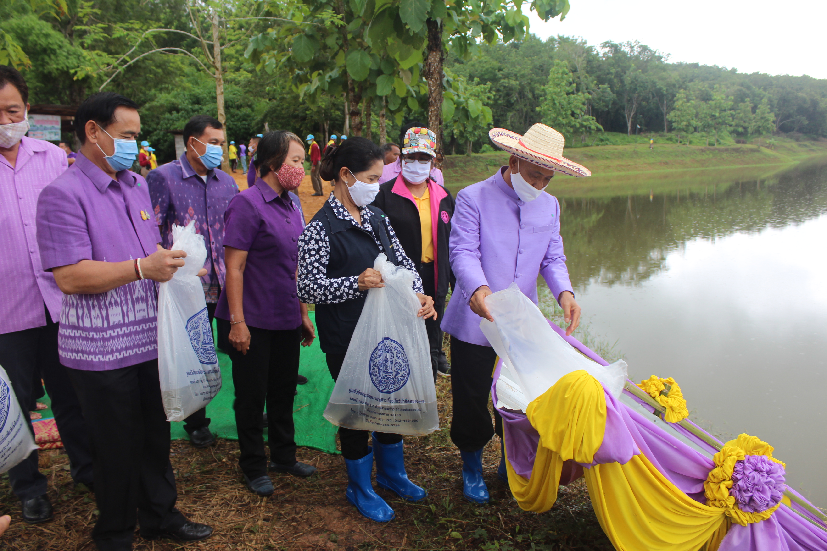 จังหวัดหนองคาย ดำเนินโครงการ “รวมพลังสตรีอาสาพัฒนา ปลูกป่าเฉลิมพระเกียรติ เนื่องในโอกาส วันเฉลิมพระชนมพรรษา สมเด็จพระนางเจ้าสุทิดา พัชรสุธาพิมลลักษณ พระบรมราชินี 3 มิถุนายน 2563 “