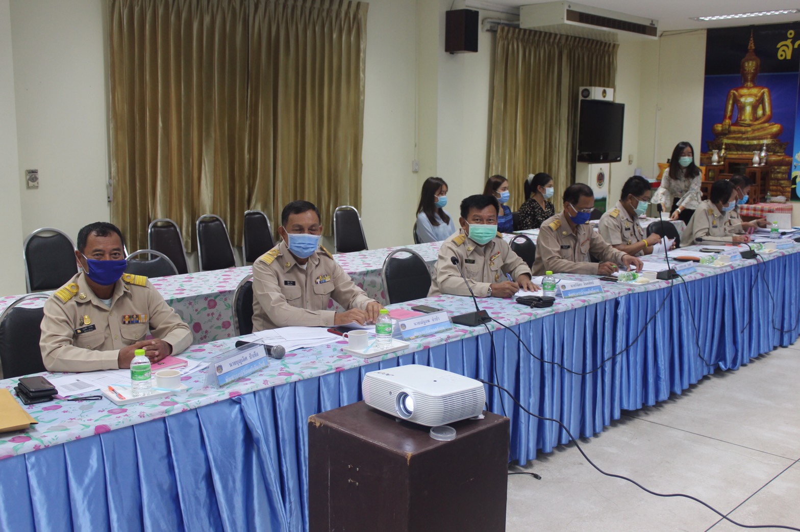 “พช.หนองคาย จัดกิจกรรม MOU ตามนโยบางด้านความโปร่งใส และการประชุมประจำเดือน มิถุนายน 2563 สพจ.หนองคาย”