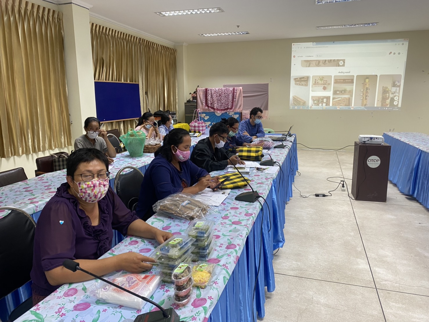 OTOP หนองคาย พลิกเกมส์การขาย สู้ Covid 19 เปิดคอร์สขายออนไลน์ รุ่นที่ 2