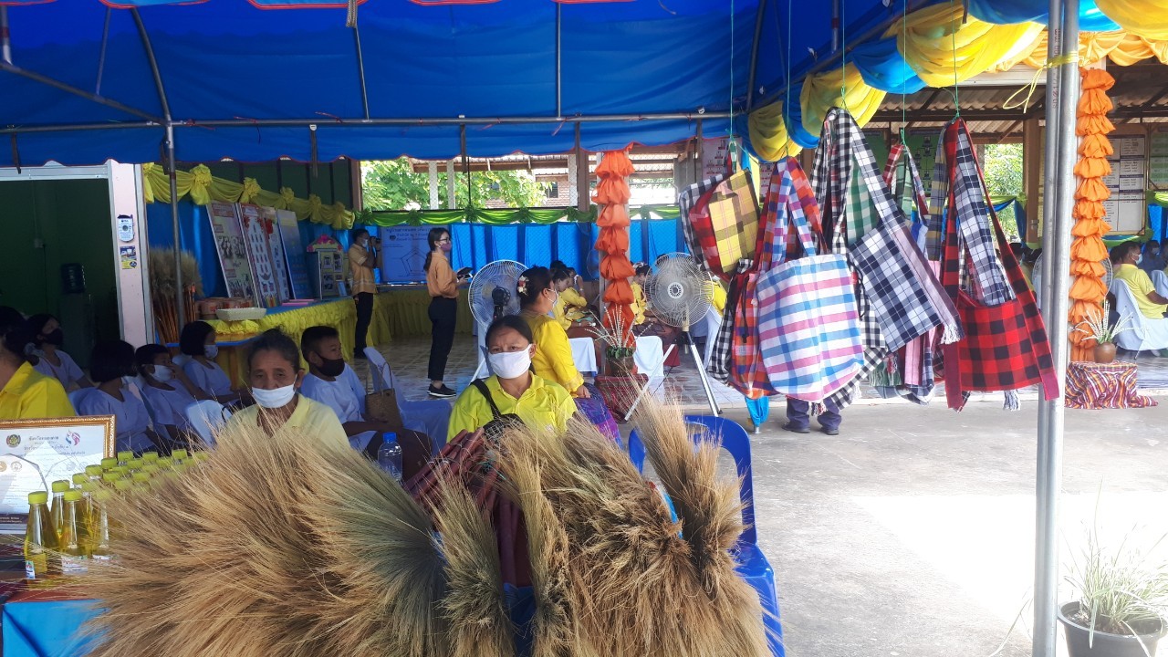 จ.หนองคาย คัดสรรกิจกรรมพัฒนาชุมชนดีเด่นระดับจังหวัด วันที่สอง